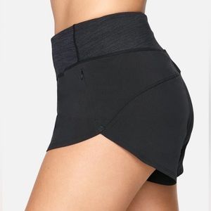 Outdoor Voices Hudson shorts | M